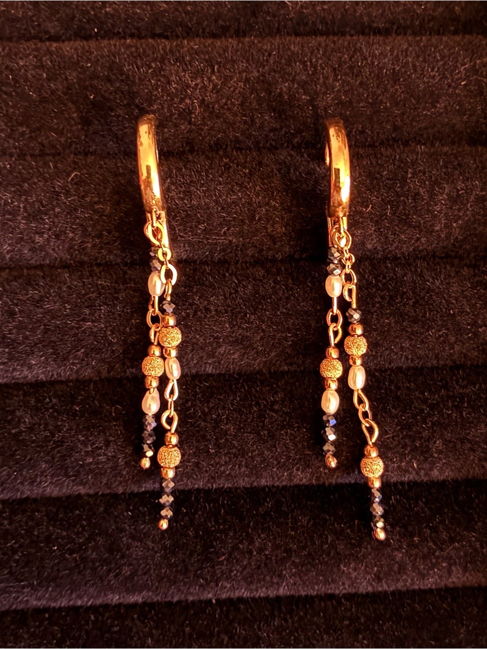 Gold Tone Dangle Chain Earrings with Black and Pearl Bead Accents